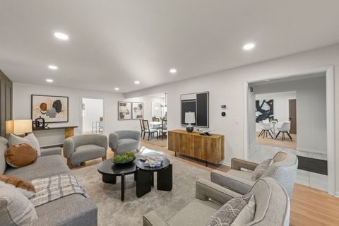 Tiny photo for 2823 Cooper Court, Woodridge, IL 60517 (MLS # 12492089)