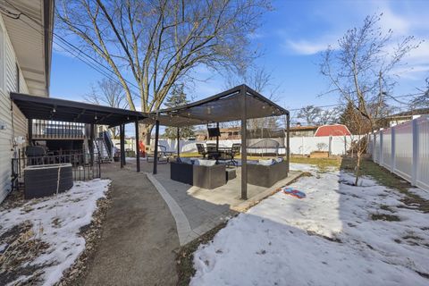 Tiny photo for 1830 MARIGOLD Lane, Hanover Park, IL 60133 (MLS # 12560477)