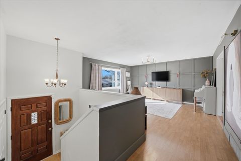 Tiny photo for 1830 MARIGOLD Lane, Hanover Park, IL 60133 (MLS # 12560477)