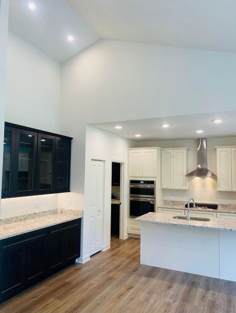 Tiny photo for 852 Timber Oak Lane, Yorkville, IL 60560 (MLS # 12581509)