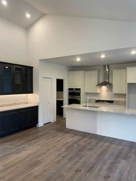 Tiny photo for 852 Timber Oak Lane, Yorkville, IL 60560 (MLS # 12581509)