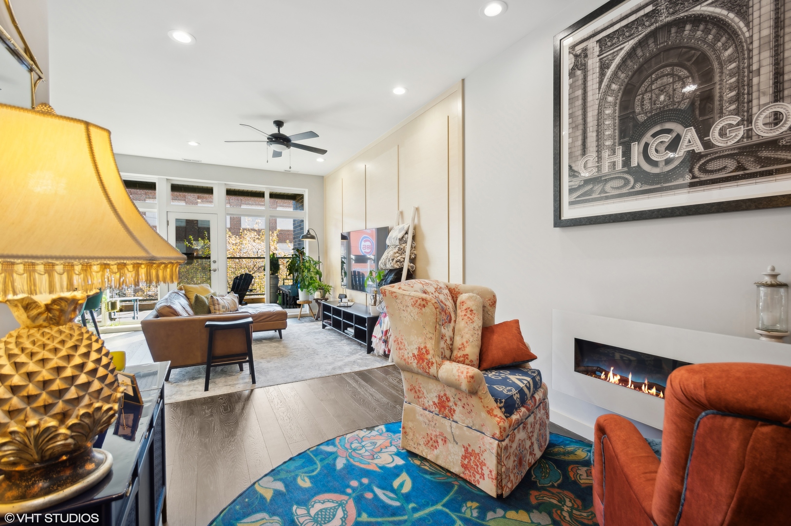 2738 W Chicago Avenue 2