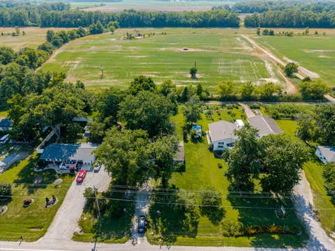 Tiny photo for 3275 Selmaville Road, Salem, IL 62881 (MLS # 12711994)