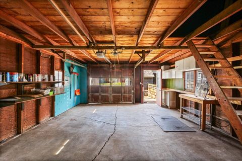 Tiny photo for 910 S Lynn Street, Urbana, IL 61801 (MLS # 12593813)