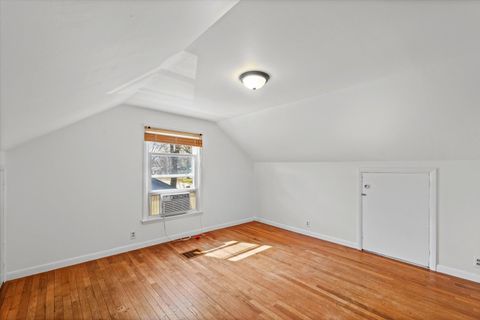 Tiny photo for 910 S Lynn Street, Urbana, IL 61801 (MLS # 12593813)