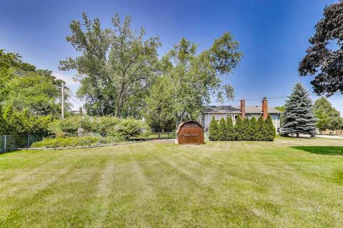 Tiny photo for 206 W Hintz Road, Arlington Heights, IL 60004 (MLS # 12724375)