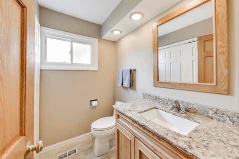 Tiny photo for 206 W Hintz Road, Arlington Heights, IL 60004 (MLS # 12724375)