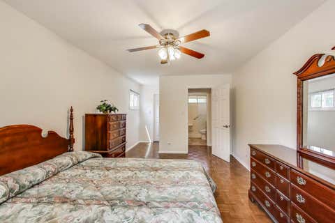 Tiny photo for 206 W Hintz Road, Arlington Heights, IL 60004 (MLS # 12724375)