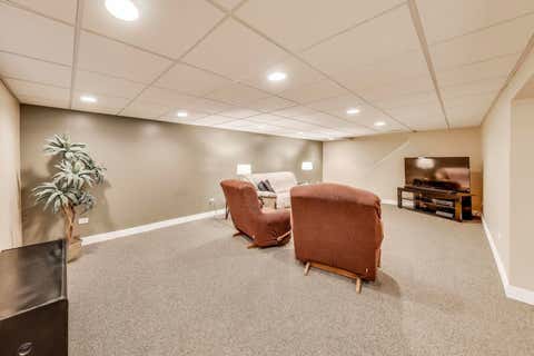 Tiny photo for 206 W Hintz Road, Arlington Heights, IL 60004 (MLS # 12724375)