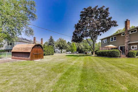 Tiny photo for 206 W Hintz Road, Arlington Heights, IL 60004 (MLS # 12724375)
