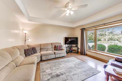 Tiny photo for 206 W Hintz Road, Arlington Heights, IL 60004 (MLS # 12724375)
