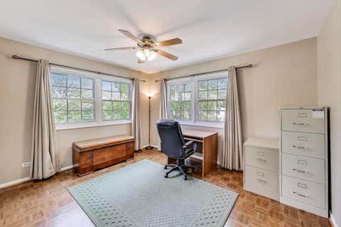 Tiny photo for 206 W Hintz Road, Arlington Heights, IL 60004 (MLS # 12724375)