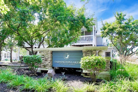 Tiny photo for 131 Springbrook Trail S, Oswego, IL 60543 (MLS # 12744634)