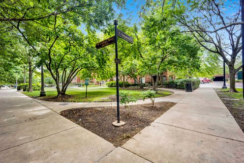 Tiny photo for 1111 W 15TH Street #224, Chicago, IL 60608 (MLS # 12503544)