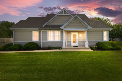 Photo of 2549 Lincoln Park Court #2549, Crest Hill, IL 60403 (MLS # 12683421)