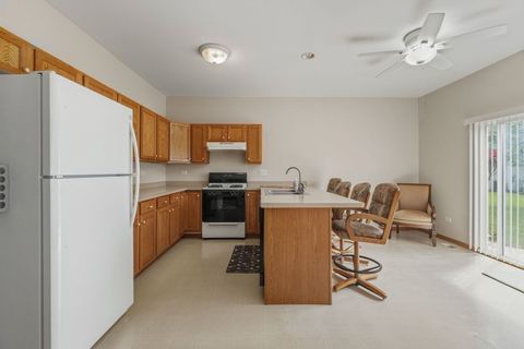 Tiny photo for 2549 Lincoln Park Court #2549, Crest Hill, IL 60403 (MLS # 12683421)