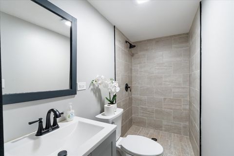 Tiny photo for 4309 Market Street, Crystal Lake, IL 60012 (MLS # 12602072)