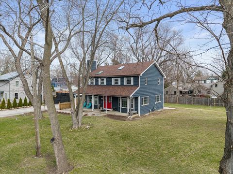 Tiny photo for 4309 Market Street, Crystal Lake, IL 60012 (MLS # 12602072)