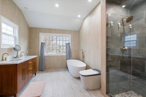 Tiny photo for 4309 Market Street, Crystal Lake, IL 60012 (MLS # 12602072)