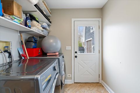 Tiny photo for 4309 Market Street, Crystal Lake, IL 60012 (MLS # 12602072)