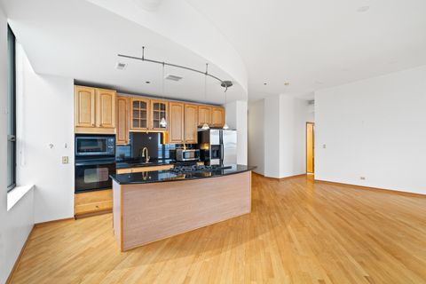 Tiny photo for 910 S Michigan Avenue #1011, Chicago, IL 60605 (MLS # 12558434)