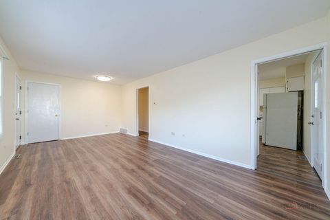 Tiny photo for 209 E Pineview Drive, Round Lake Park, IL 60073 (MLS # 12515976)