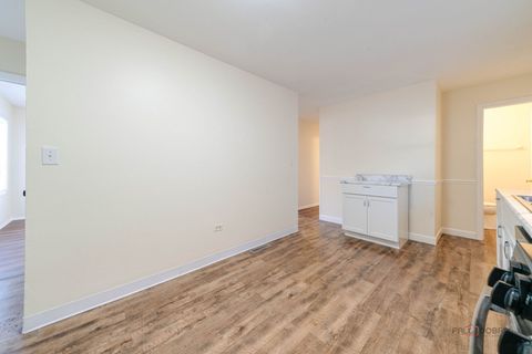 Tiny photo for 209 E Pineview Drive, Round Lake Park, IL 60073 (MLS # 12515976)