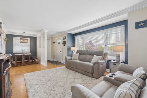 Tiny photo for 809 E Division Street, Lockport, IL 60441 (MLS # 12616405)