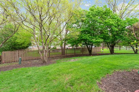 Tiny photo for 474 MILL Street #1, Batavia, IL 60510 (MLS # 12624140)
