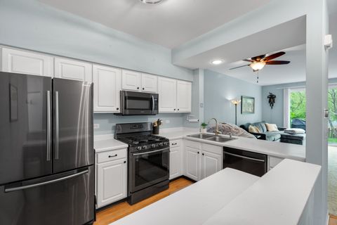 Tiny photo for 474 MILL Street #1, Batavia, IL 60510 (MLS # 12624140)