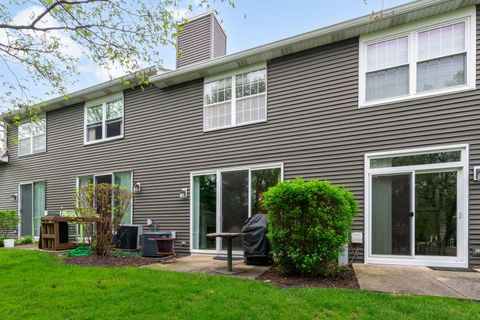 Tiny photo for 474 MILL Street #1, Batavia, IL 60510 (MLS # 12624140)