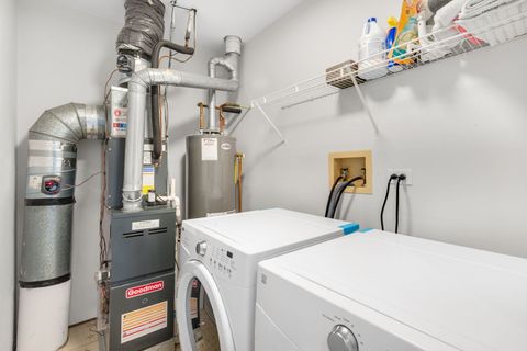 Tiny photo for 474 MILL Street #1, Batavia, IL 60510 (MLS # 12624140)