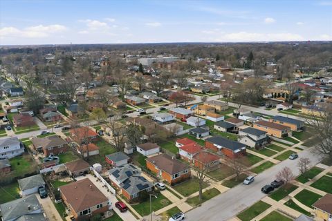 Tiny photo for 14828 Saint Louis Avenue, Midlothian, IL 60445 (MLS # 12615117)
