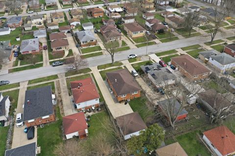 Tiny photo for 14828 Saint Louis Avenue, Midlothian, IL 60445 (MLS # 12615117)