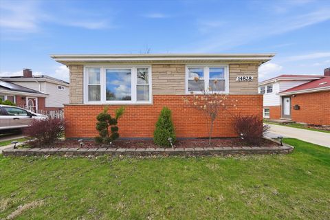 Photo of 14828 Saint Louis Avenue, Midlothian, IL 60445 (MLS # 12615117)