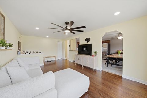 Tiny photo for 14828 Saint Louis Avenue, Midlothian, IL 60445 (MLS # 12615117)