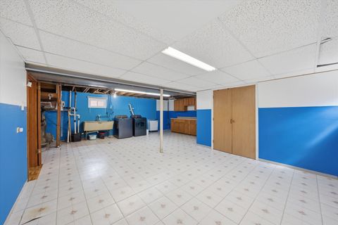 Tiny photo for 14828 Saint Louis Avenue, Midlothian, IL 60445 (MLS # 12615117)