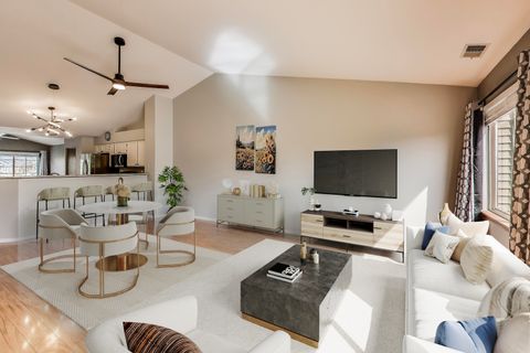 Tiny photo for 239 Camel Bend Court, Schaumburg, IL 60194 (MLS # 12483326)