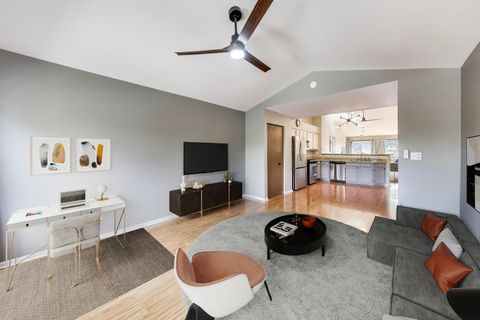 Tiny photo for 239 Camel Bend Court, Schaumburg, IL 60194 (MLS # 12483326)