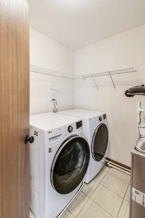 Tiny photo for 239 Camel Bend Court, Schaumburg, IL 60194 (MLS # 12483326)
