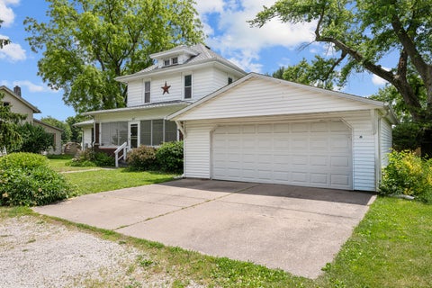 Tiny photo for 202 5th Street, Sherrard, IL 61281 (MLS # 12668612)
