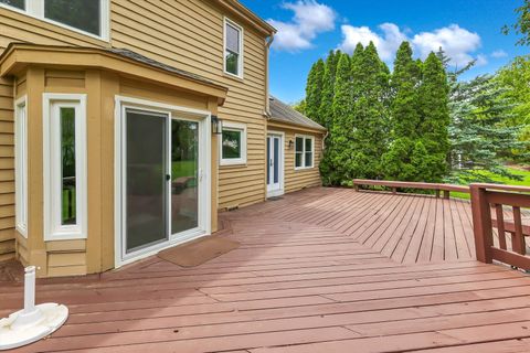 Tiny photo for 967 W Bauer Road, Naperville, IL 60563 (MLS # 12653208)