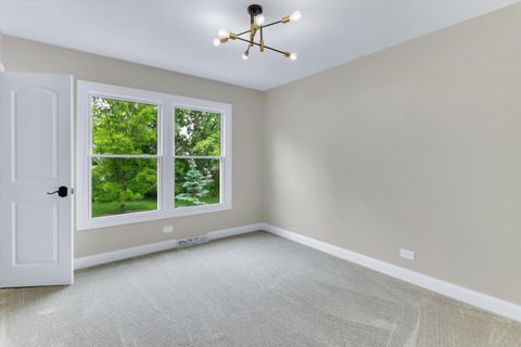Tiny photo for 967 W Bauer Road, Naperville, IL 60563 (MLS # 12653208)