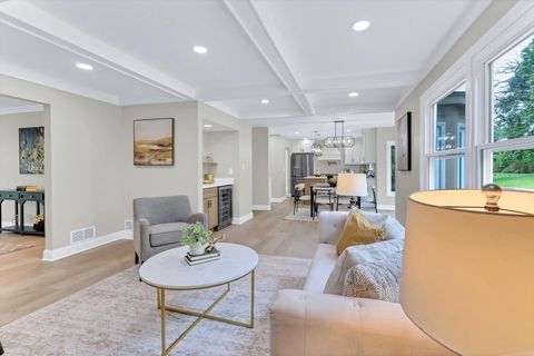 Tiny photo for 967 W Bauer Road, Naperville, IL 60563 (MLS # 12653208)