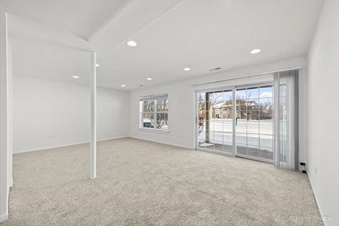 Tiny photo for Crystal Lake, IL 60012 (MLS # 12557266)