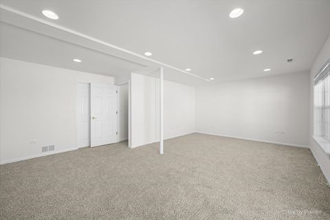 Tiny photo for Crystal Lake, IL 60012 (MLS # 12557266)