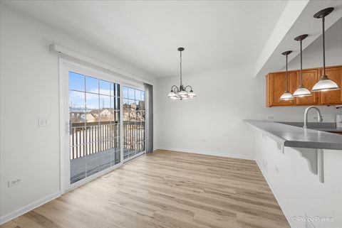 Tiny photo for Crystal Lake, IL 60012 (MLS # 12557266)