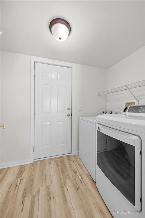 Tiny photo for Crystal Lake, IL 60012 (MLS # 12557266)