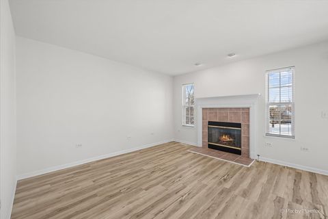 Tiny photo for Crystal Lake, IL 60012 (MLS # 12557266)
