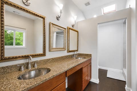 Tiny photo for 606 Country Club Drive, Itasca, IL 60143 (MLS # 12661129)